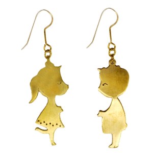 brass-boy-and-girl-kissing-earring_1024x1024
