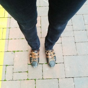 pull&bear black and brown buckle trainers