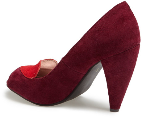 seychelles-burgundy-suede-ready-for-anything-heart-applique-pump